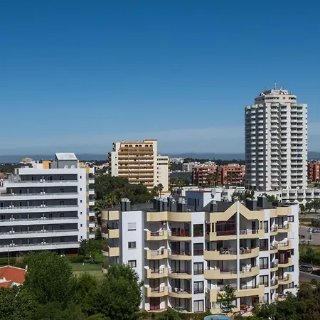 Apartamento Beachfront 1 Bdr With Pool By Lovelystay *