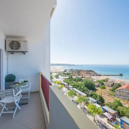 Lejlighed Beachfront 1 Bdr With Pool By Lovelystay
