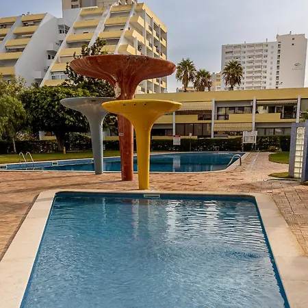 Apartment Beachfront 1 Bdr With Pool By Lovelystay Portimao